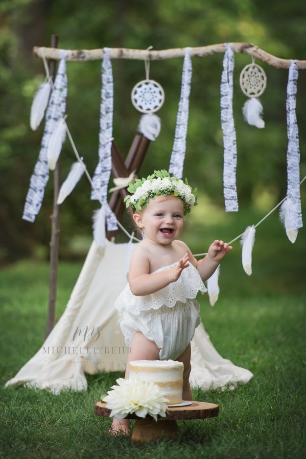 amelia_cake_smash--5_WEB.jpg amelia_cake_smash--5_WEB.jpg